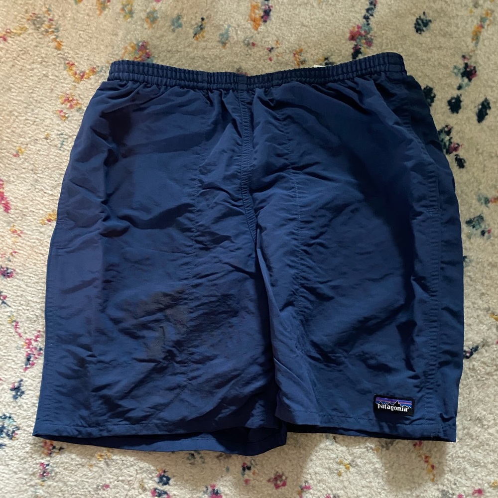 Patagonia mens swim trunks. Size small. Worn only a few times.